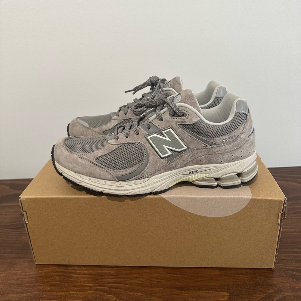 New Balance 2002R Marblehead ML2002RC. Men’s size 10.5 US.